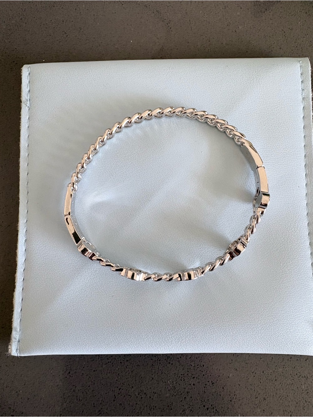 Clover Bangle - Picture 2 of 2